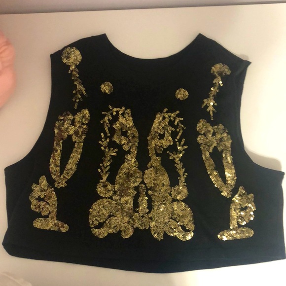 Sequin embroidered muscle tank - Picture 1 of 3